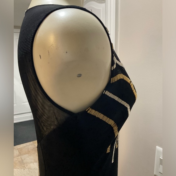 Sequinned Cocktail dress - Picture 4 of 6